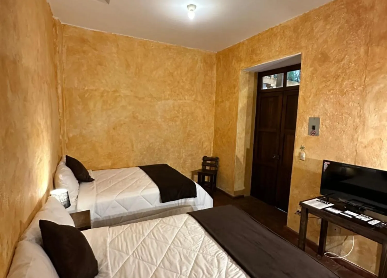 Nass Central Garden Cuenca Hotel